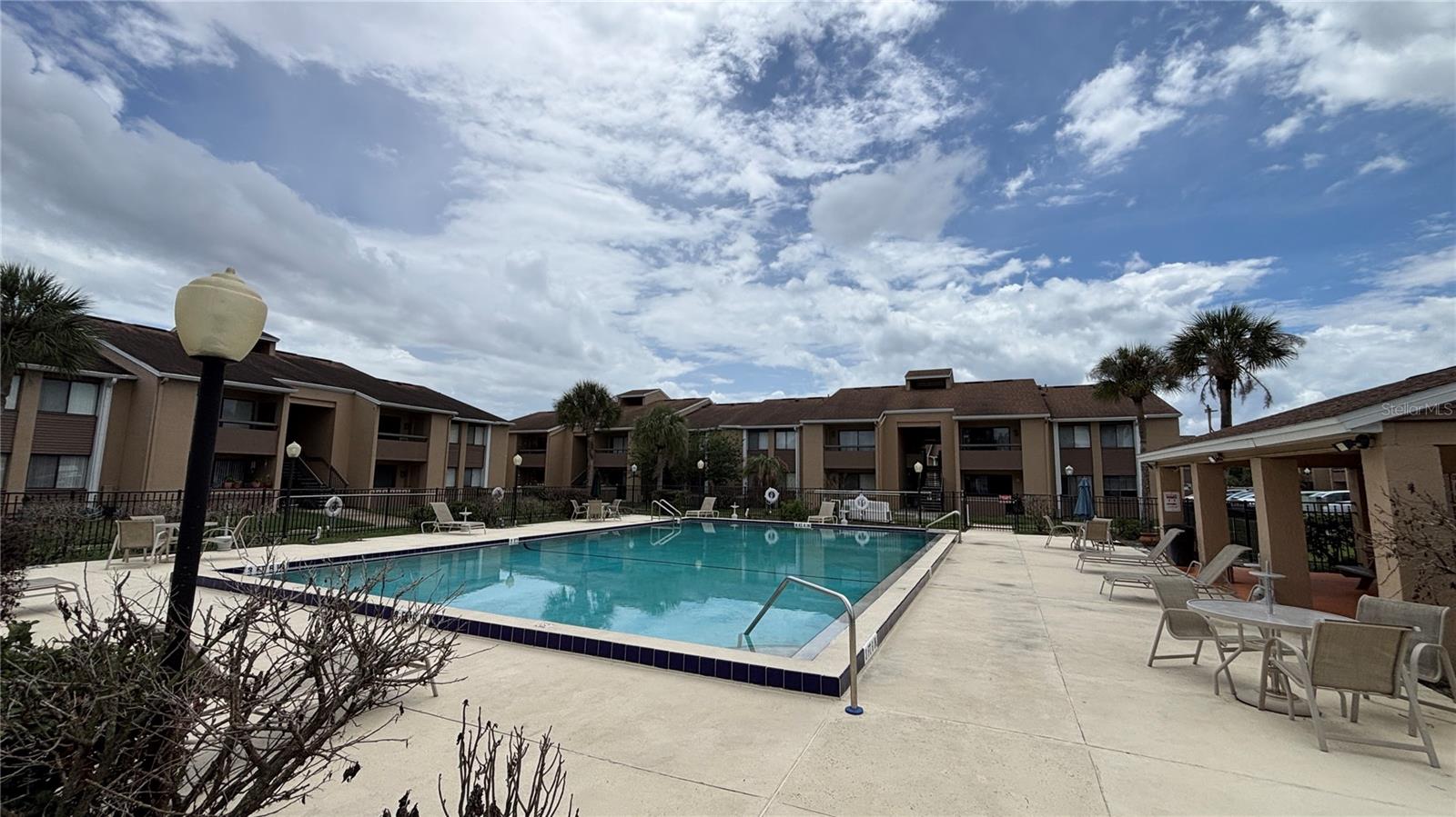 5169 VINELAND RD #B208, ORLANDO, FL, 32811