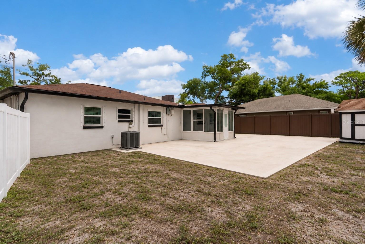 4104 W KNIGHTS AVE, TAMPA, FL, 33611