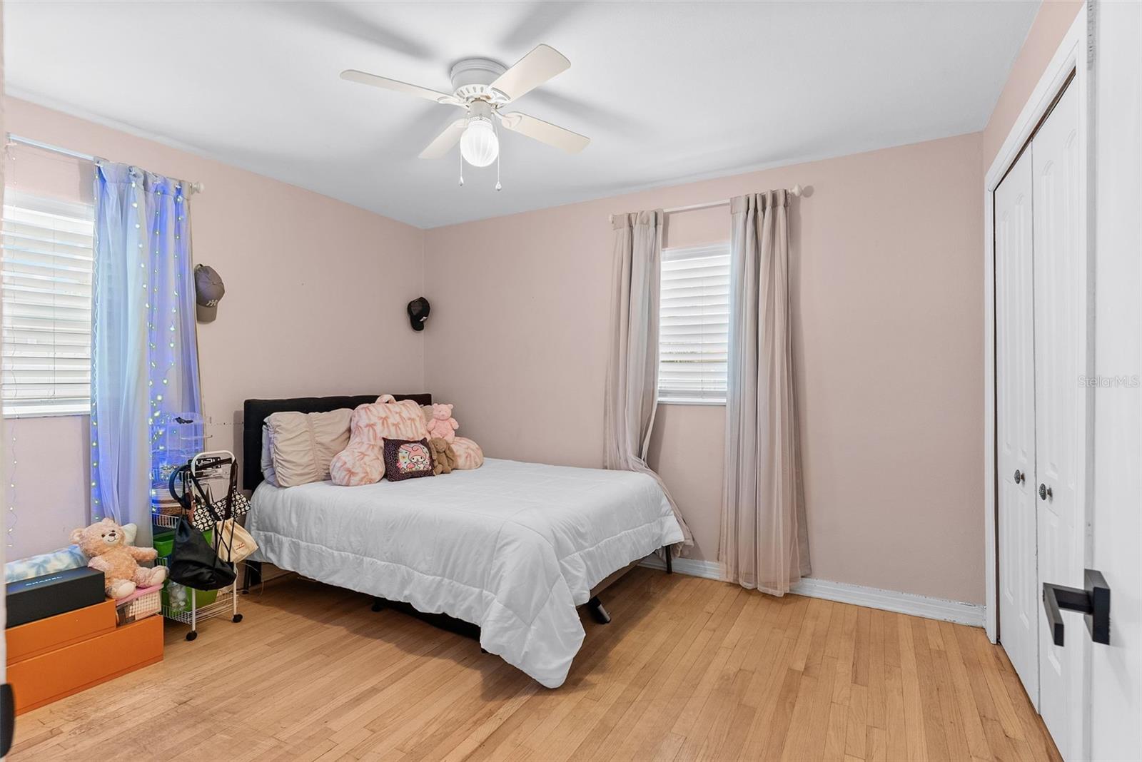4104 W KNIGHTS AVE, TAMPA, FL, 33611