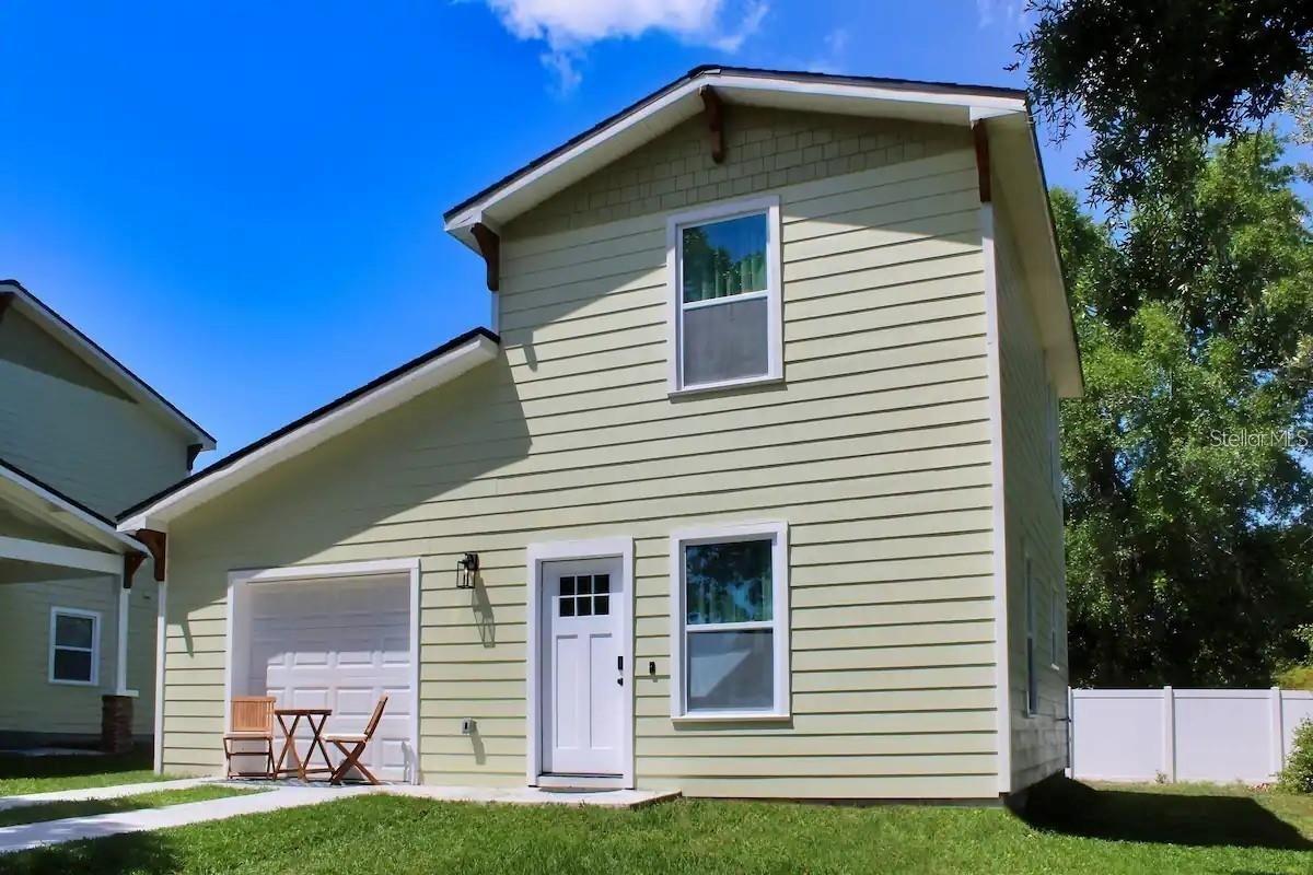707 N DISSTON AVE, TARPON SPRINGS, FL, 34689