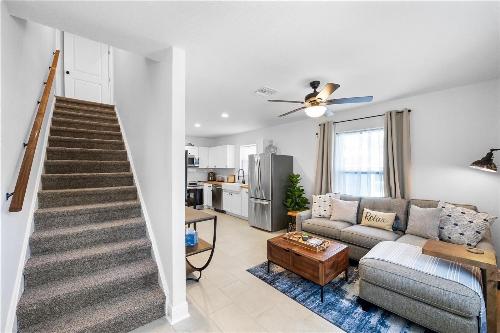 707 N DISSTON AVE, TARPON SPRINGS, FL, 34689