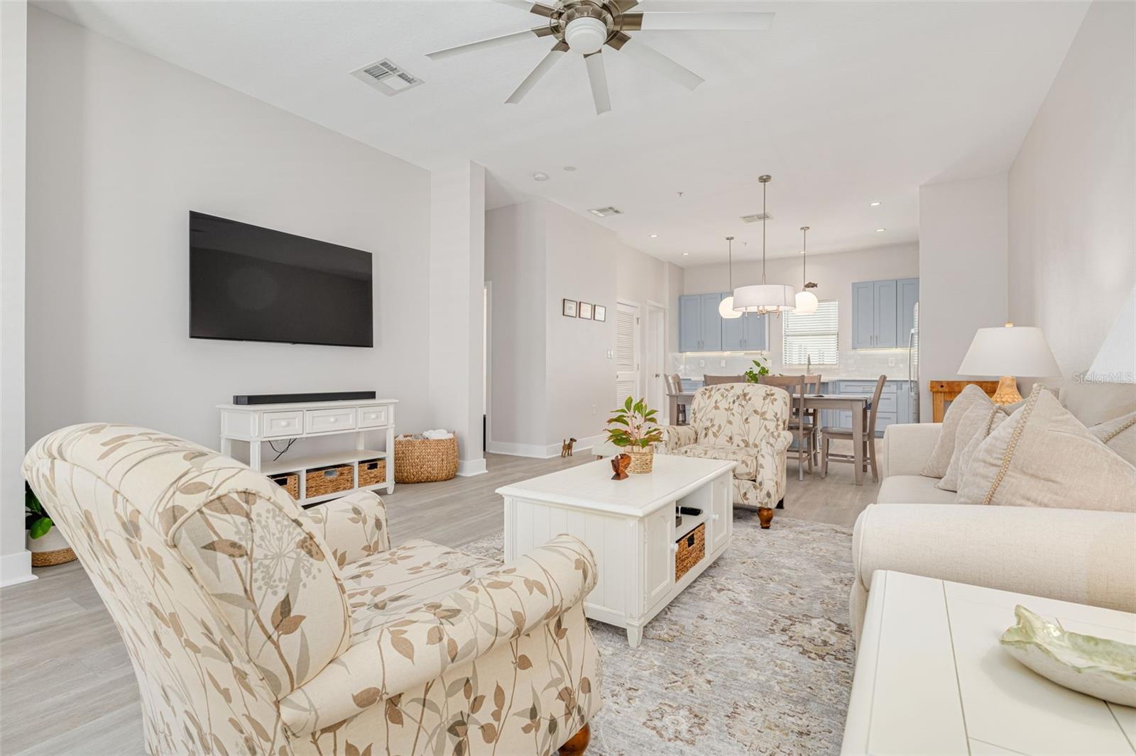 946 HIGHLAND AVE #8, DUNEDIN, FL, 34698