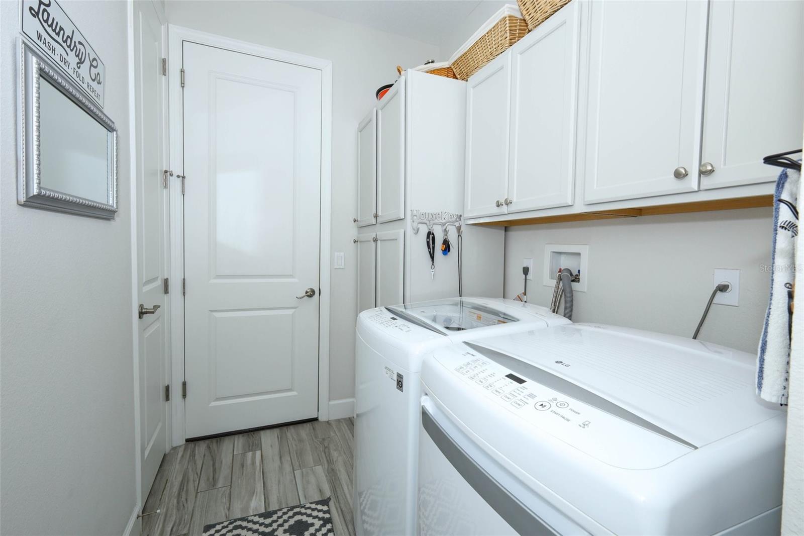 560 ADENMORE TER, DELAND, FL, 32724