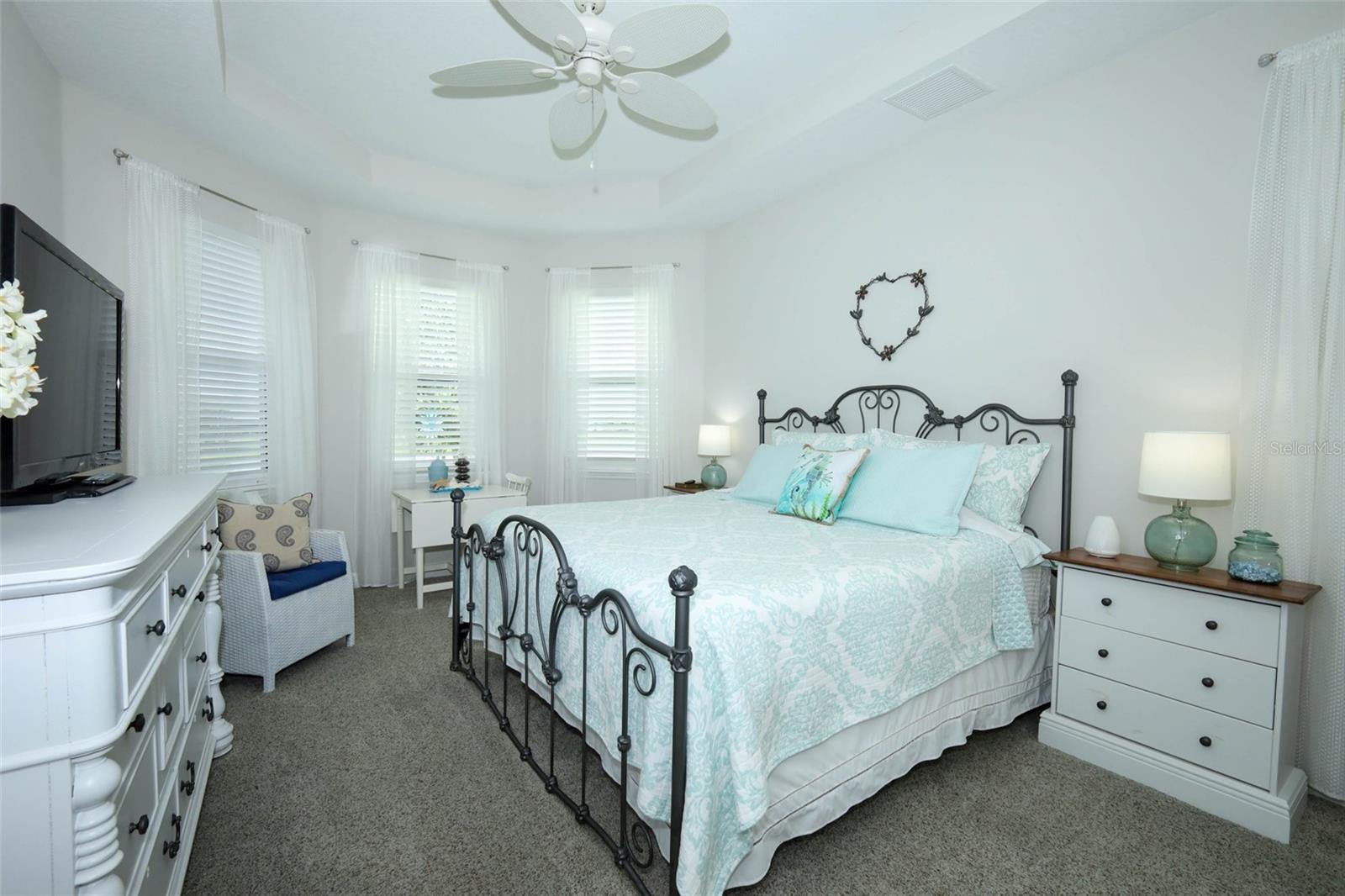 560 ADENMORE TER, DELAND, FL, 32724