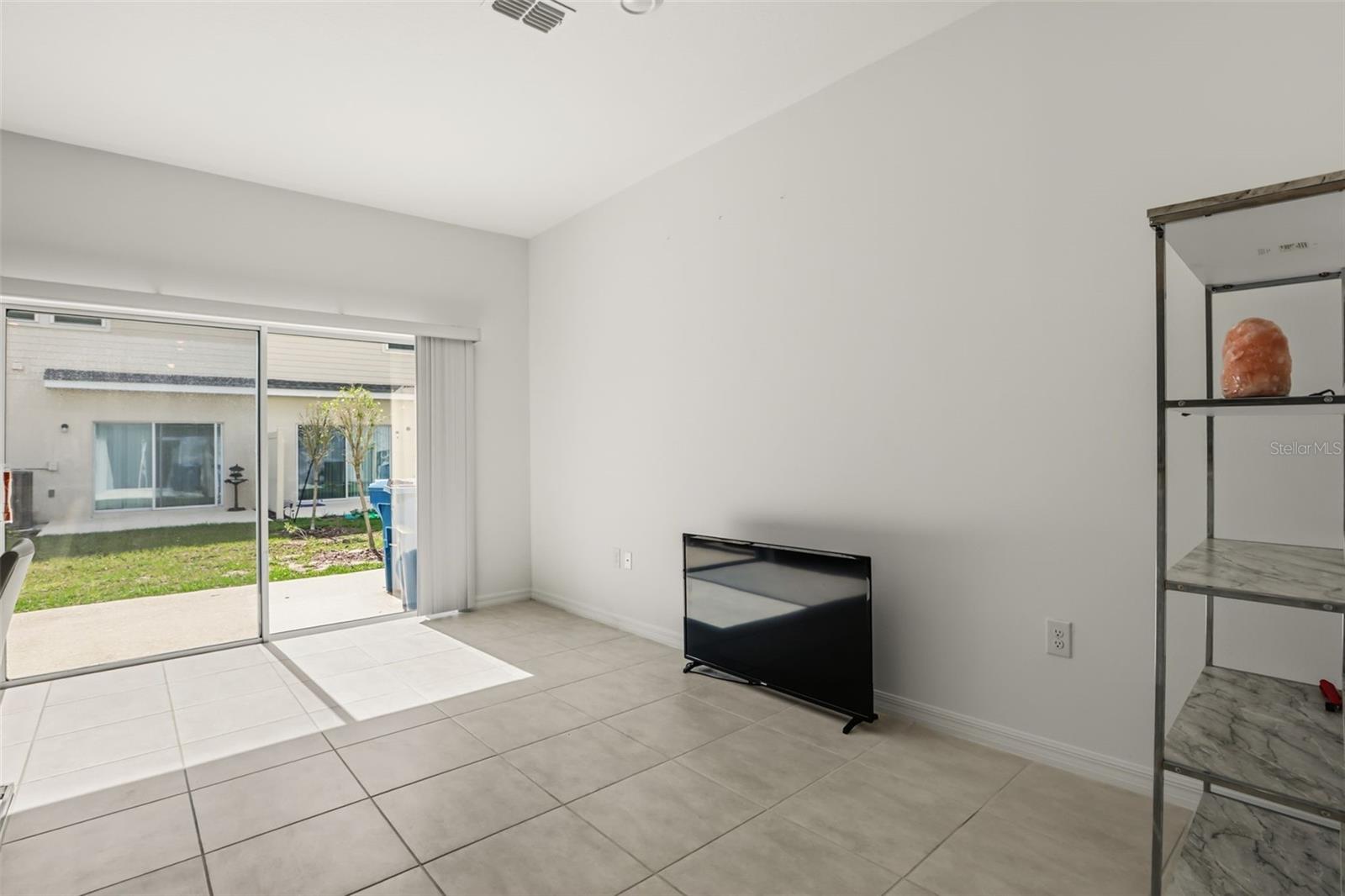 3002 CANARY AVE, DAVENPORT, FL, 33837