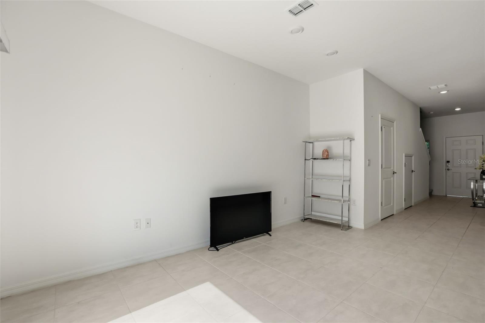3002 CANARY AVE, DAVENPORT, FL, 33837