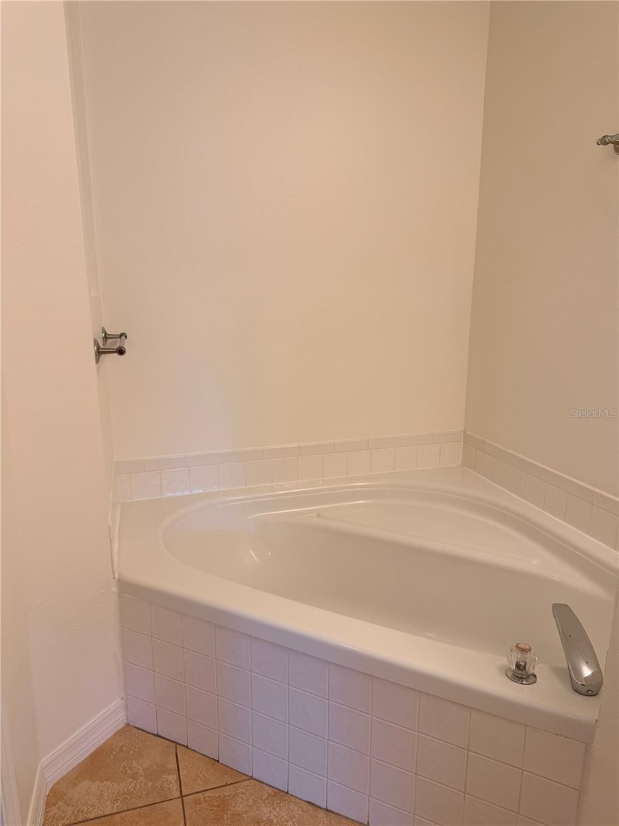 4211 SHADOW CREEK CIR, OVIEDO, FL, 32765