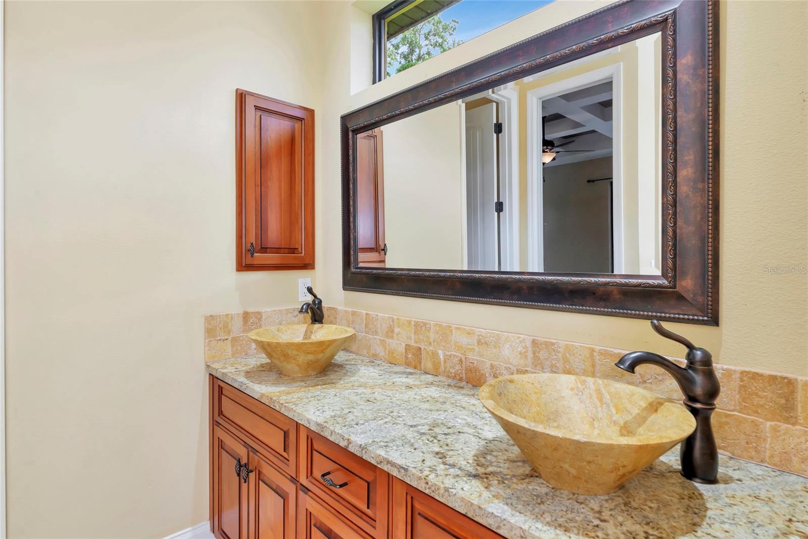 5624 AARON CT, SARASOTA, FL, 34232