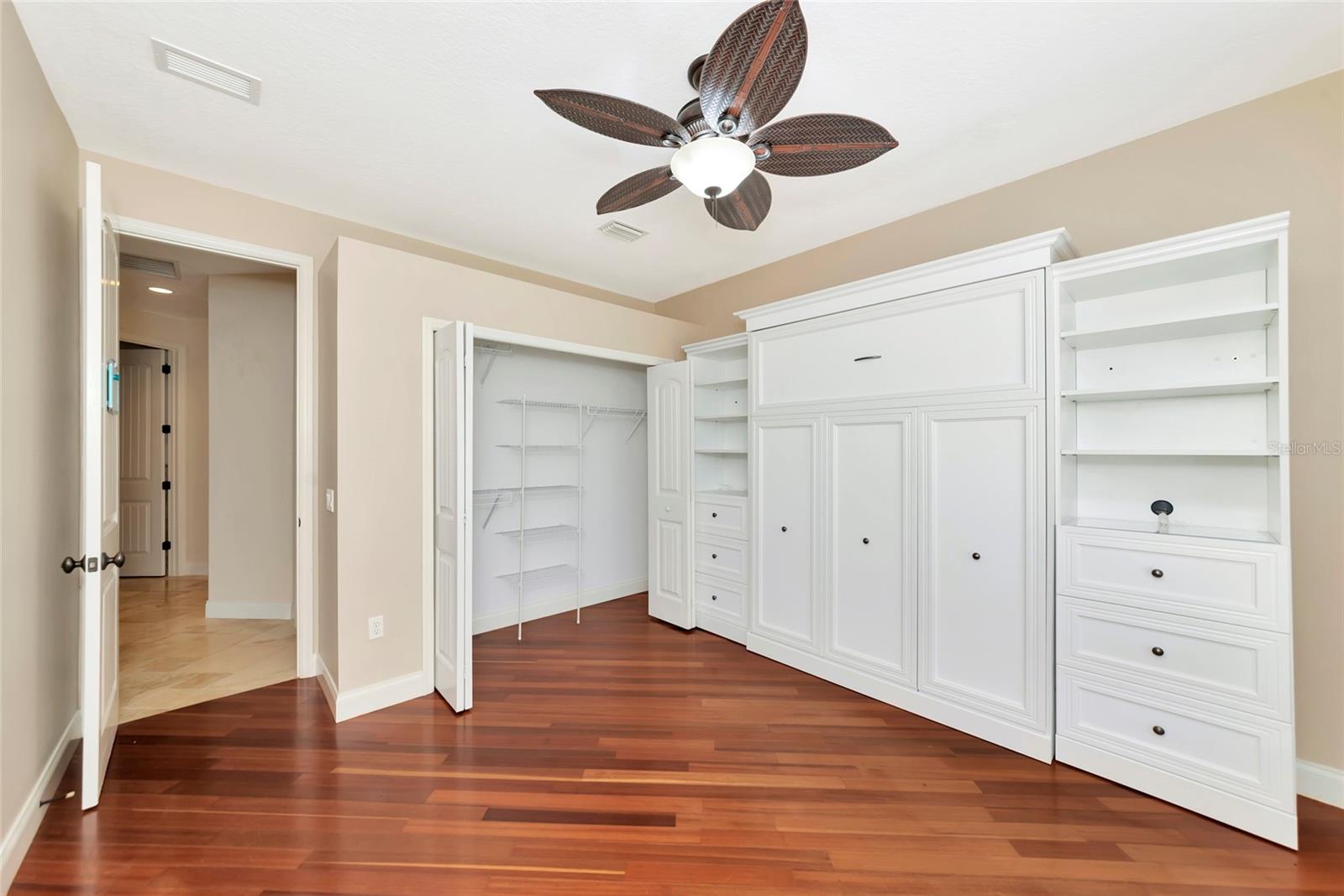 5624 AARON CT, SARASOTA, FL, 34232