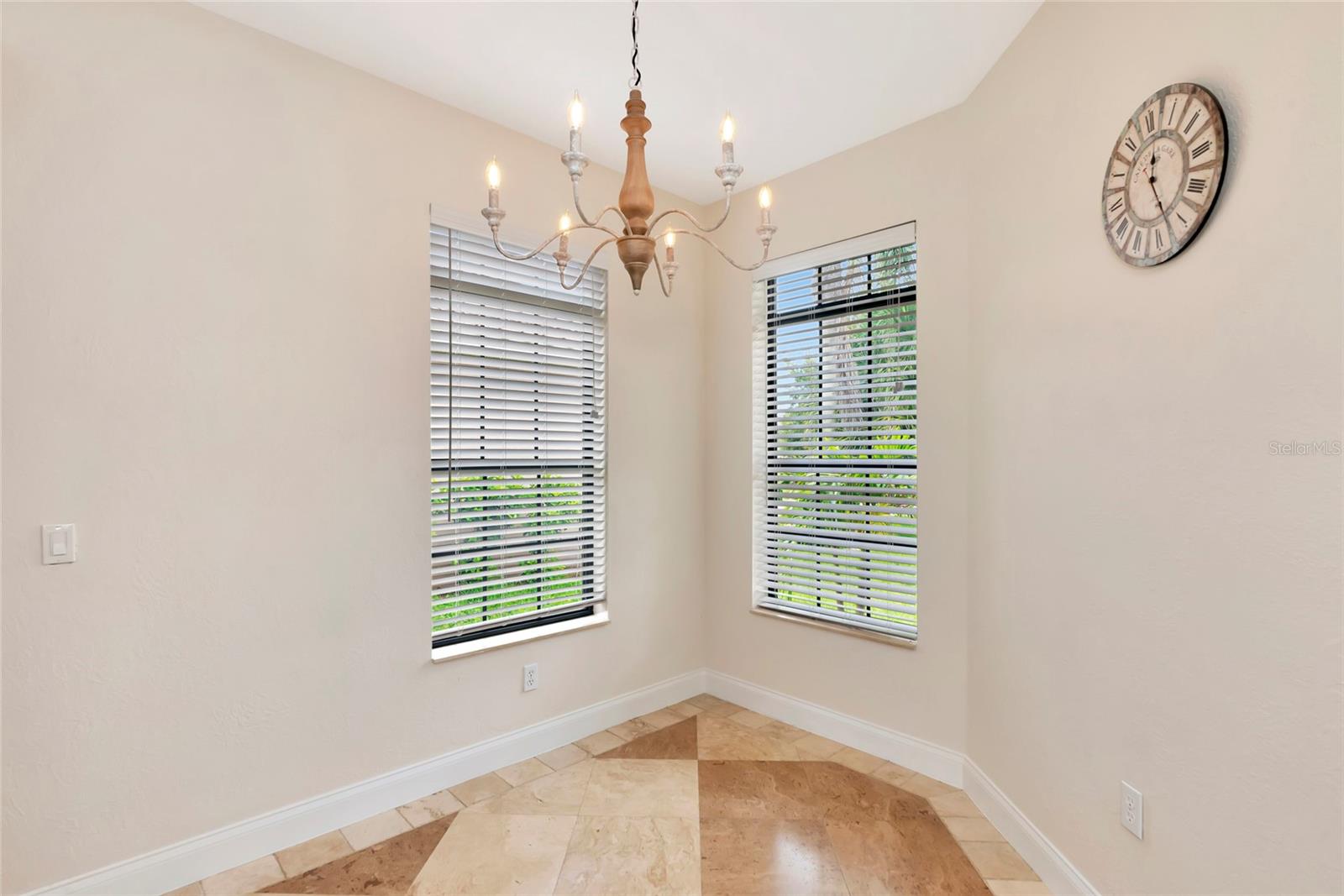 5624 AARON CT, SARASOTA, FL, 34232