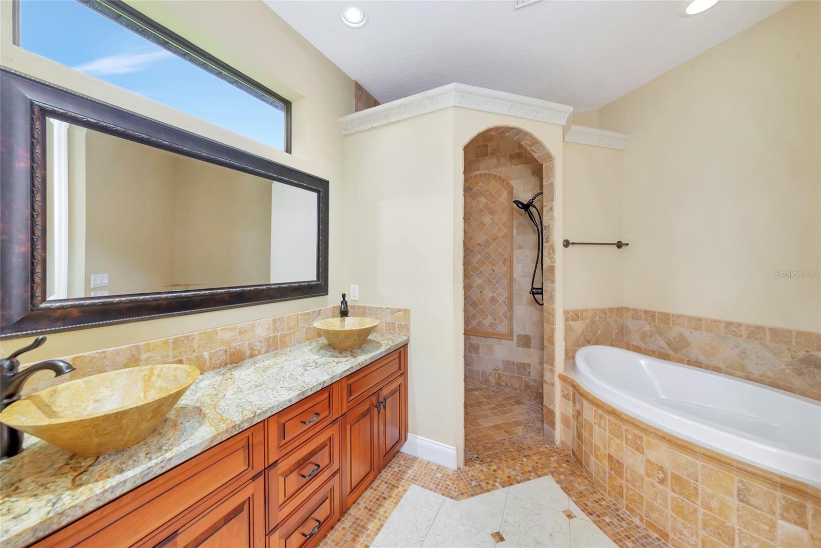 5624 AARON CT, SARASOTA, FL, 34232