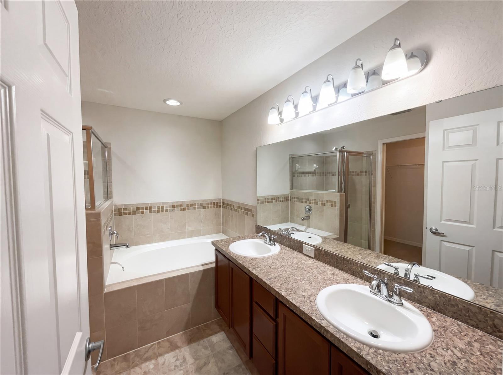 2005 ORANGE AVE, ST CLOUD, FL, 34769