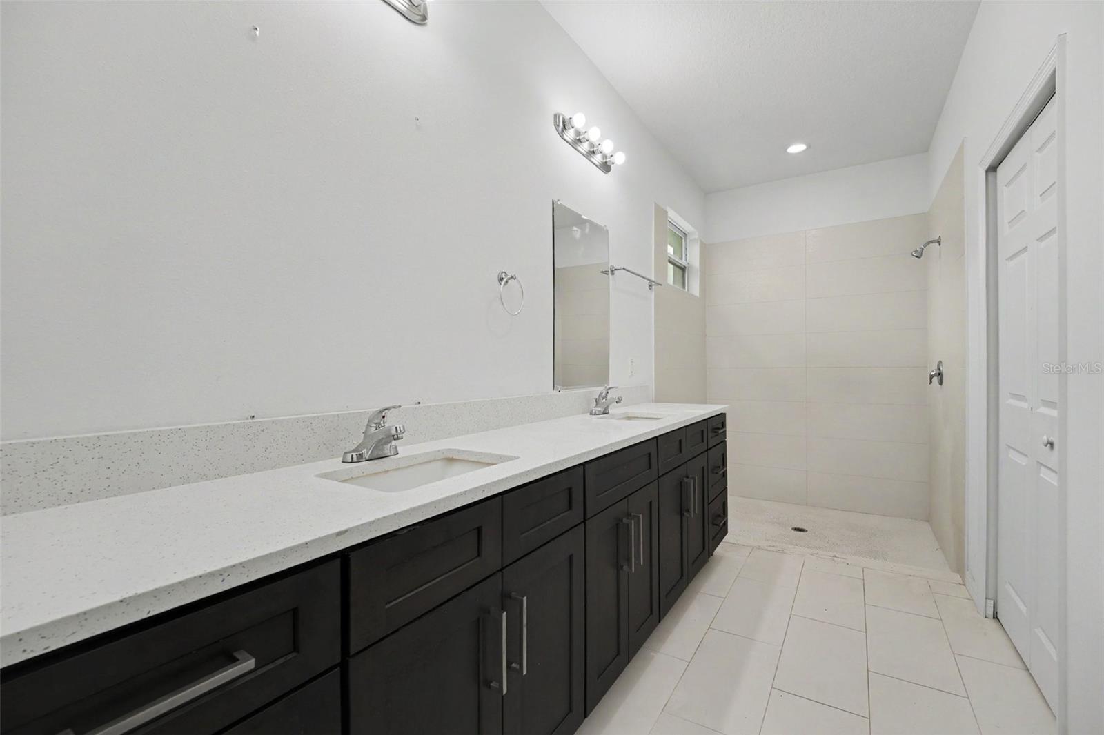 333 KRASSNER DR NW, PALM BAY, FL, 32907