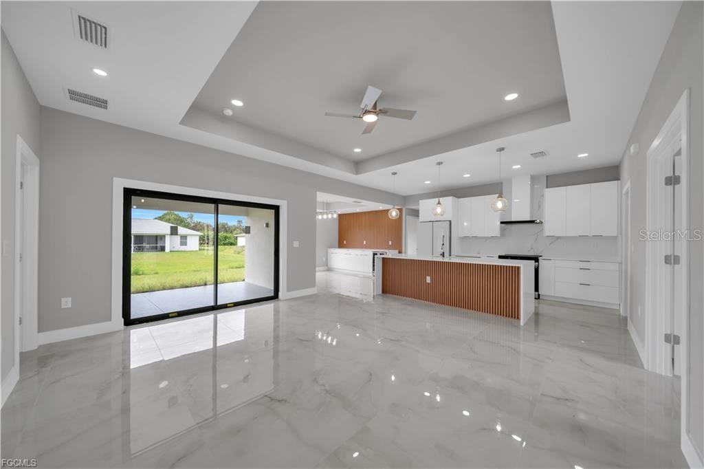 2507 39TH ST SW, LEHIGH ACRES, FL, 33976