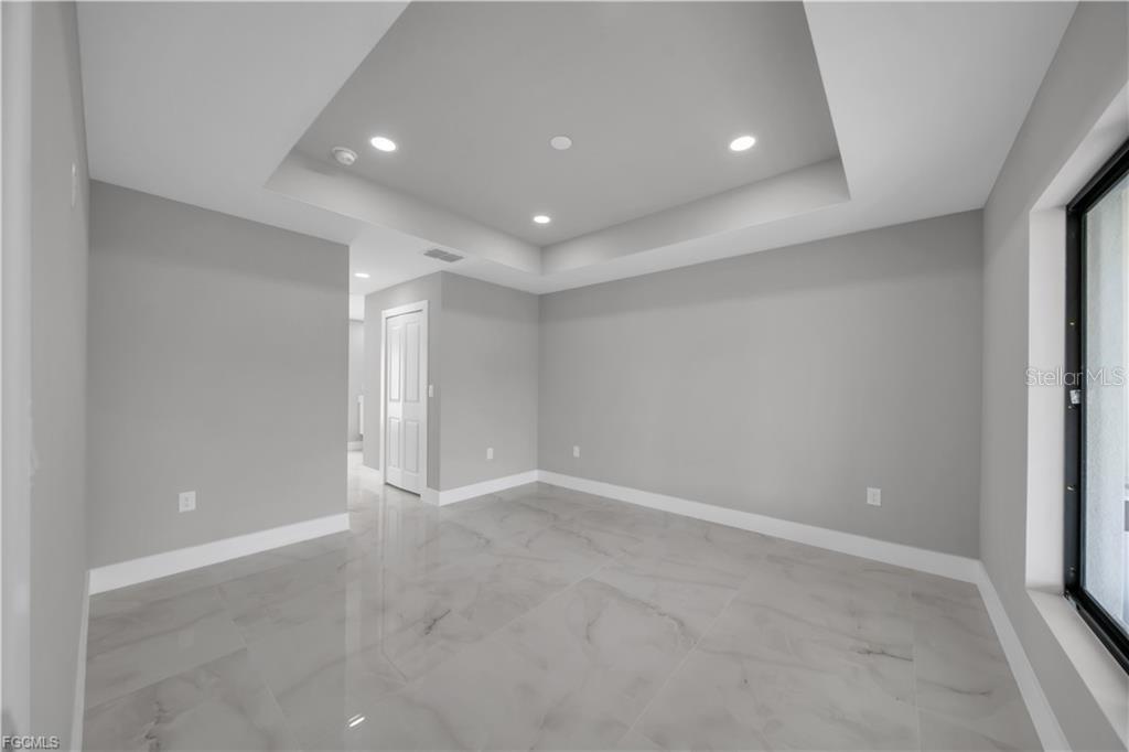 2507 39TH ST SW, LEHIGH ACRES, FL, 33976