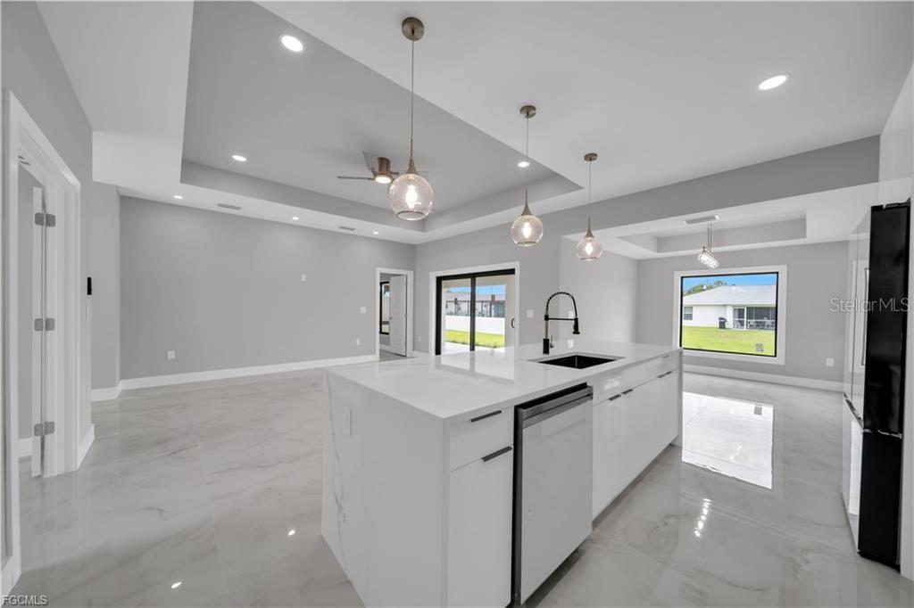 2507 39TH ST SW, LEHIGH ACRES, FL, 33976
