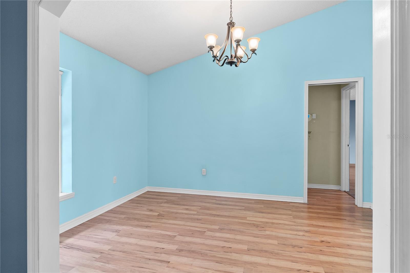 9109 QUEEN ELIZABETH CT, ORLANDO, FL, 32818