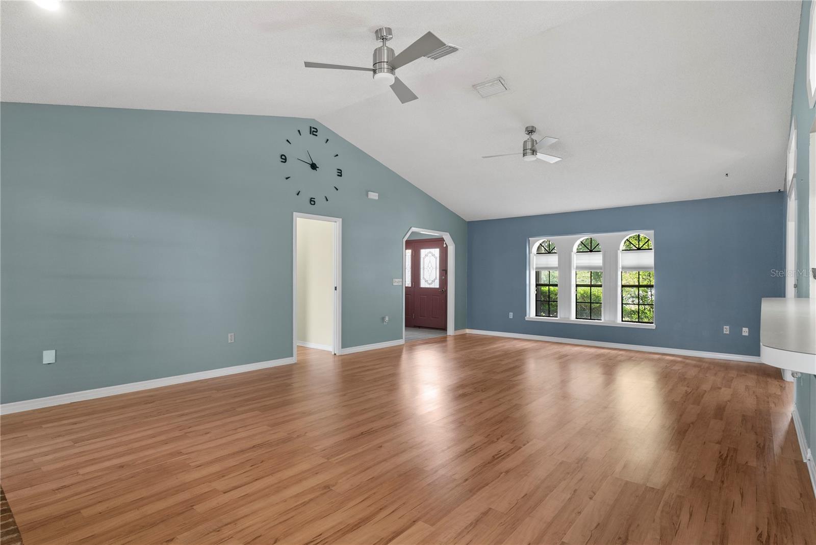9109 QUEEN ELIZABETH CT, ORLANDO, FL, 32818