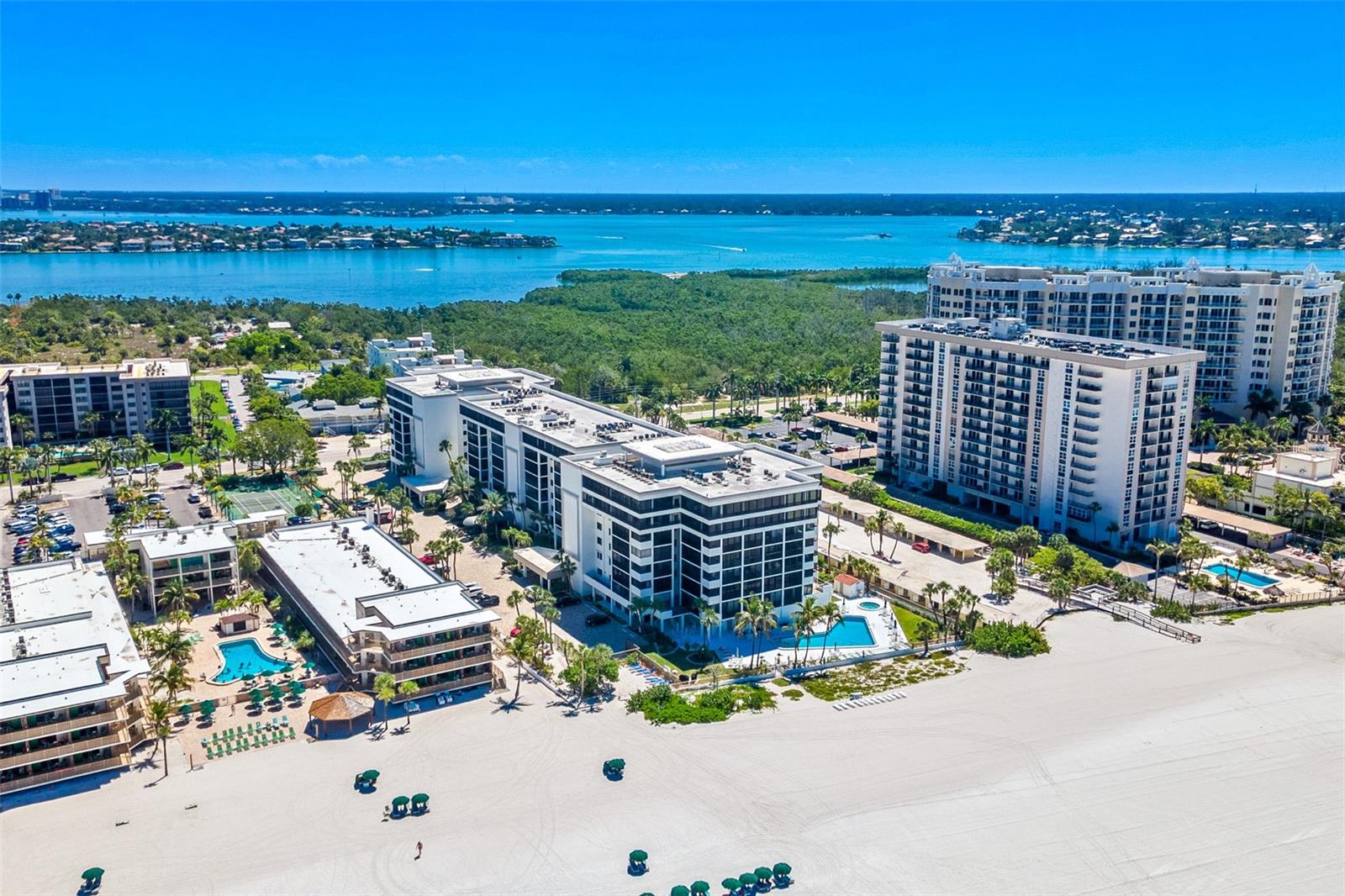 1100 BENJAMIN FRANKLIN DR #305, SARASOTA, FL, 34236