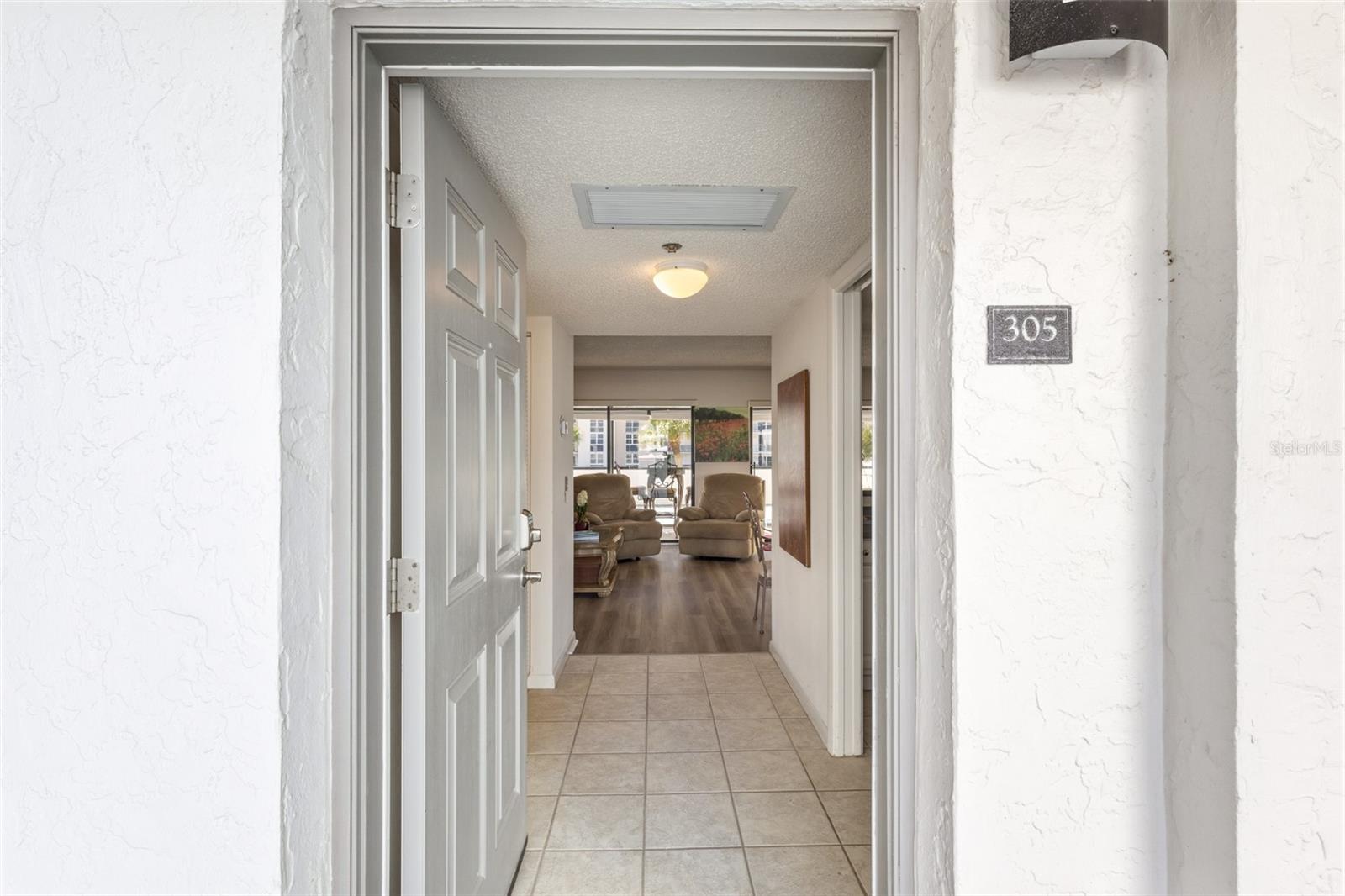 1100 BENJAMIN FRANKLIN DR #305, SARASOTA, FL, 34236