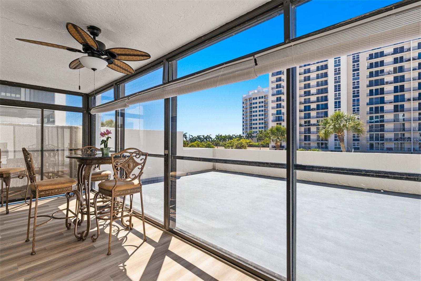1100 BENJAMIN FRANKLIN DR #305, SARASOTA, FL, 34236