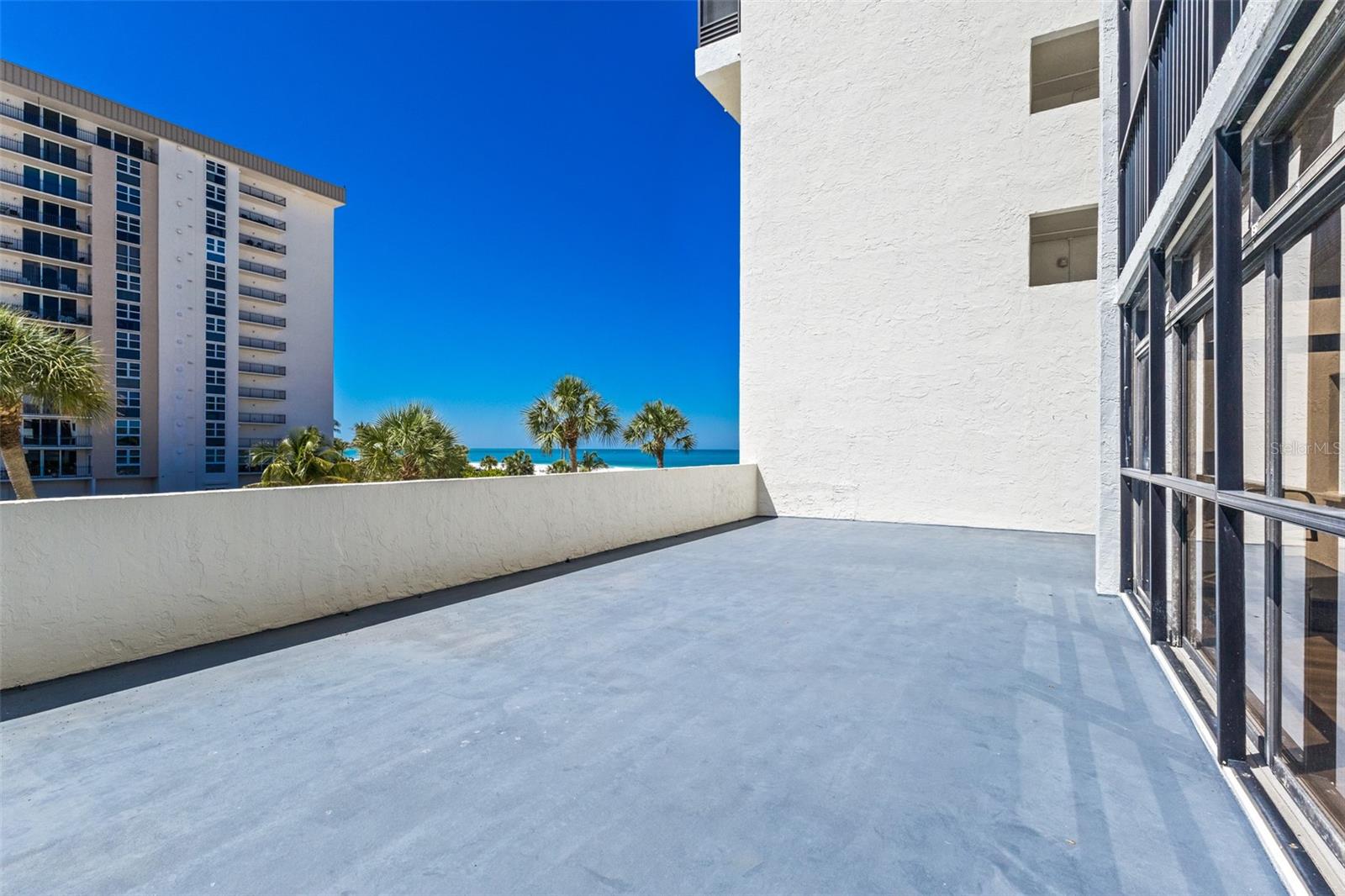 1100 BENJAMIN FRANKLIN DR #305, SARASOTA, FL, 34236