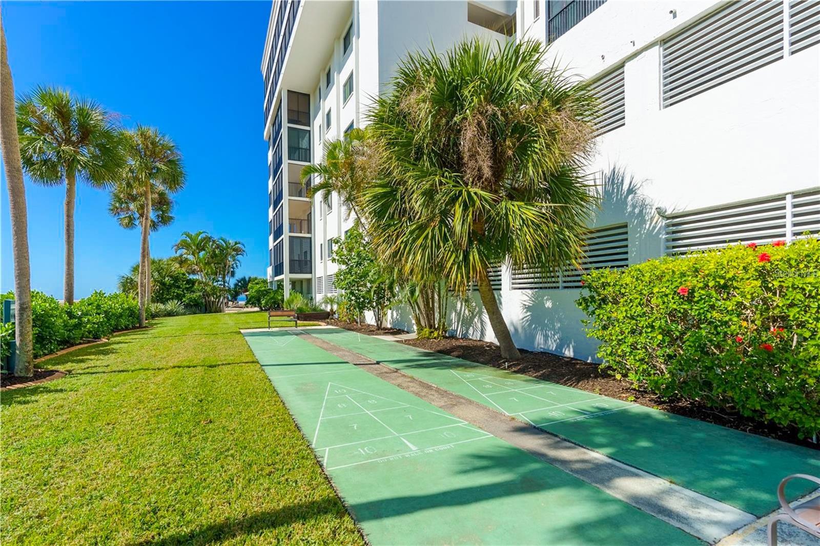 1100 BENJAMIN FRANKLIN DR #305, SARASOTA, FL, 34236