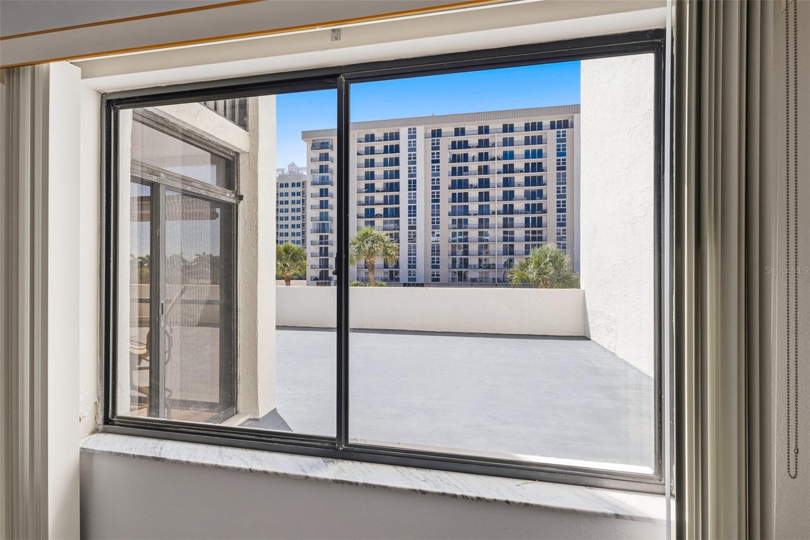 1100 BENJAMIN FRANKLIN DR #305, SARASOTA, FL, 34236