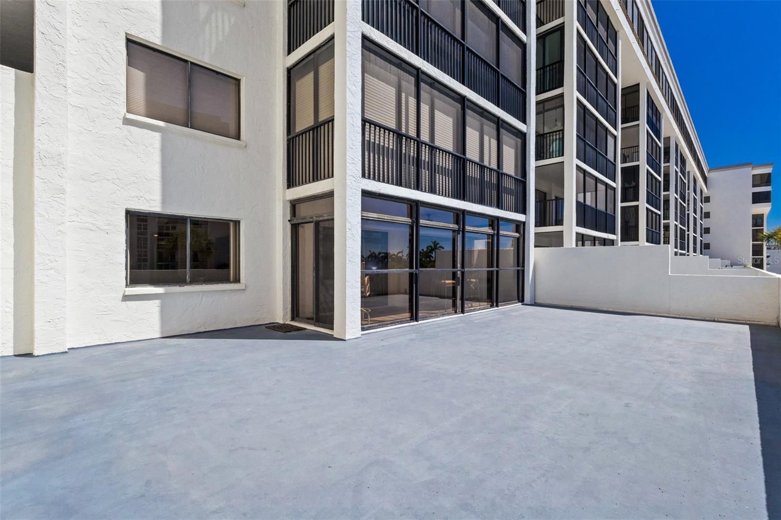 1100 BENJAMIN FRANKLIN DR #305, SARASOTA, FL, 34236
