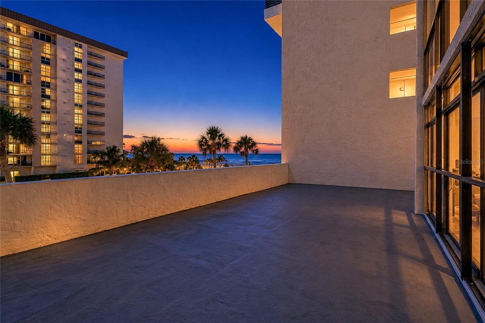 1100 BENJAMIN FRANKLIN DR #305, SARASOTA, FL, 34236