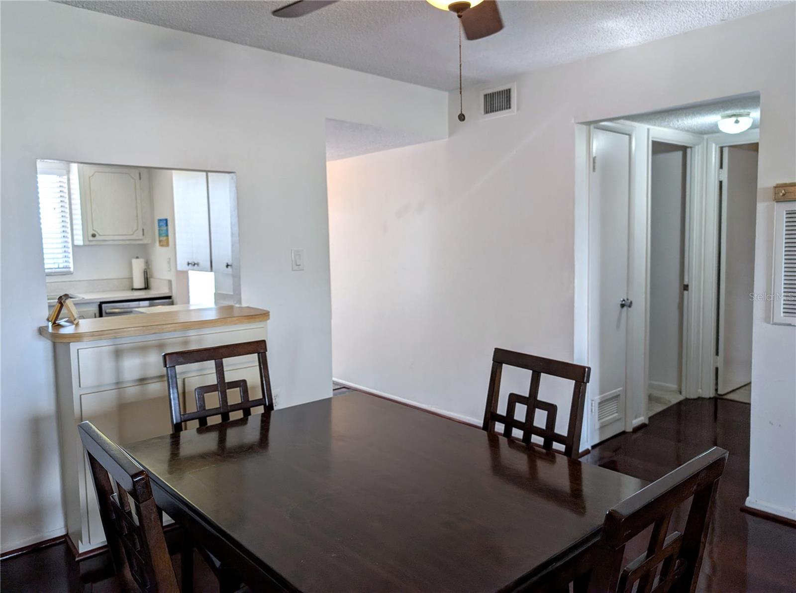 3963 LAKE BAYSHORE DR #F-414, BRADENTON, FL, 34205