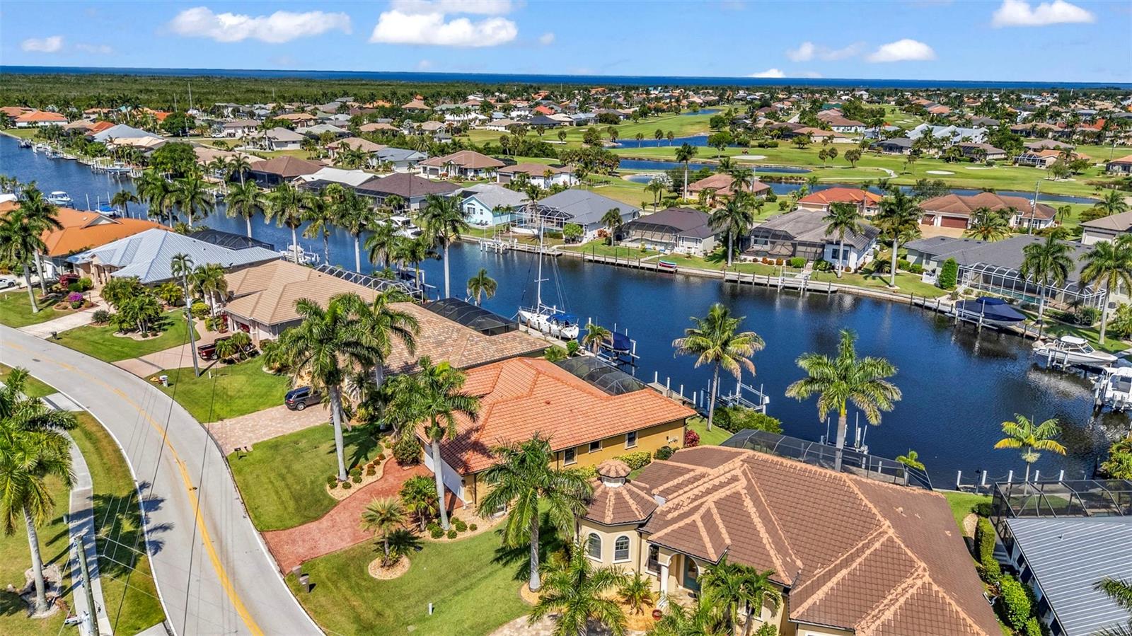 4074 LA COSTA ISLAND CT, PUNTA GORDA, FL, 33950