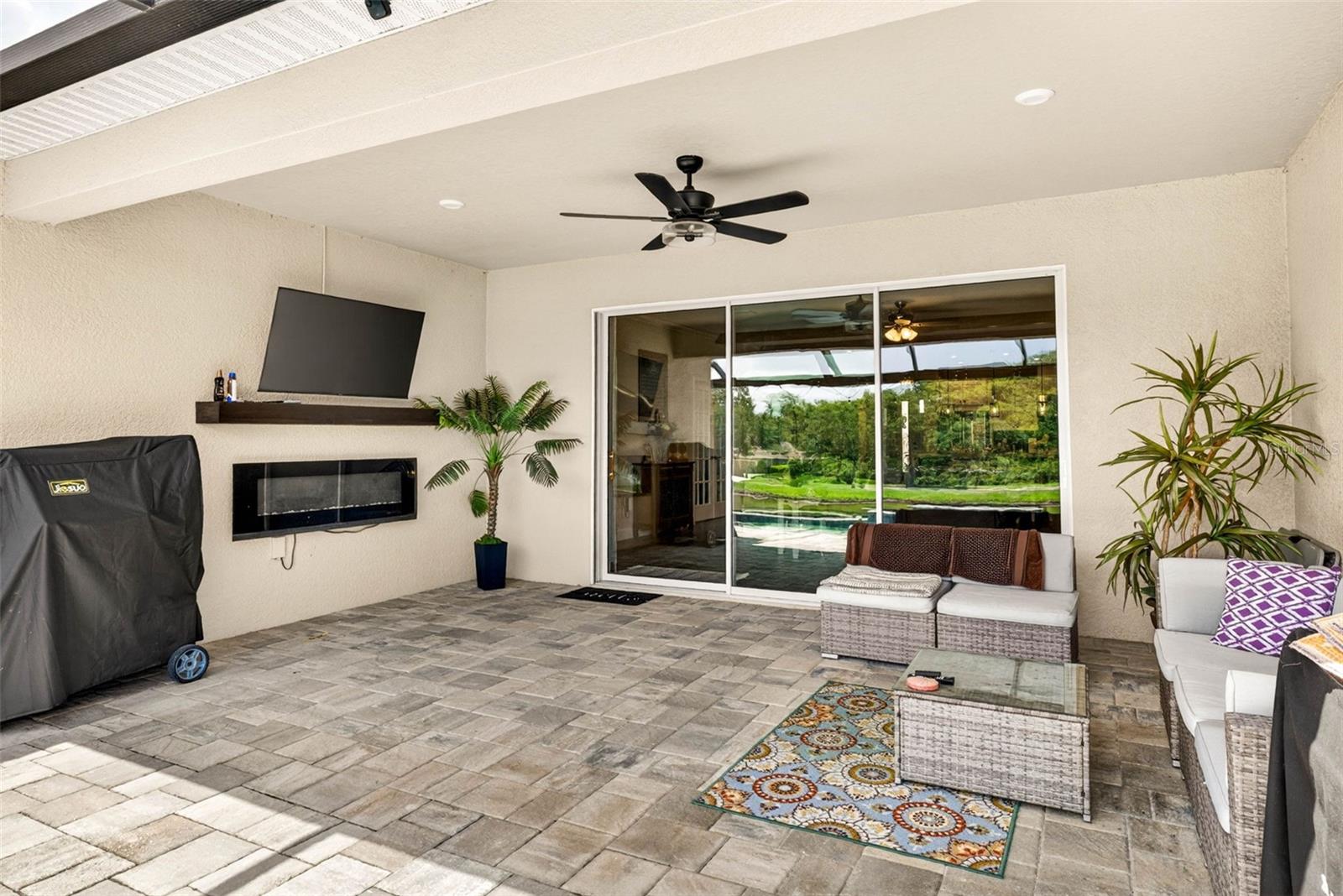 6946 TALAMORE DR, WESLEY CHAPEL, FL, 33545