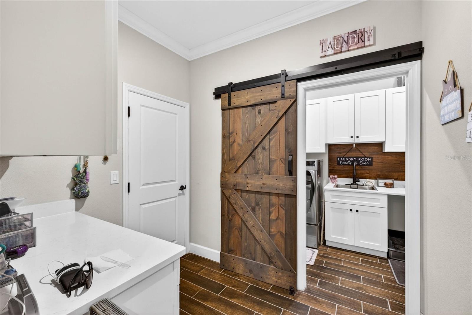 6946 TALAMORE DR, WESLEY CHAPEL, FL, 33545
