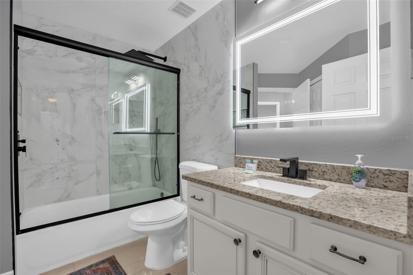 156 BAREFOOT BEACH WAY, KISSIMMEE, FL, 34746