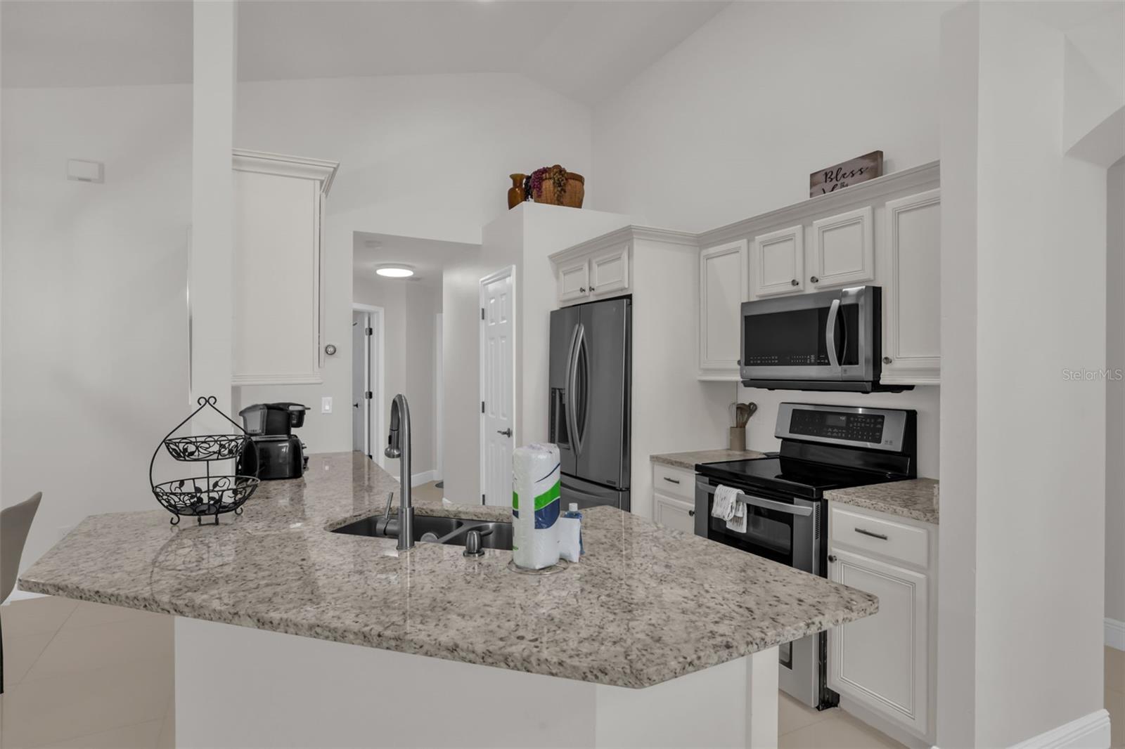 156 BAREFOOT BEACH WAY, KISSIMMEE, FL, 34746