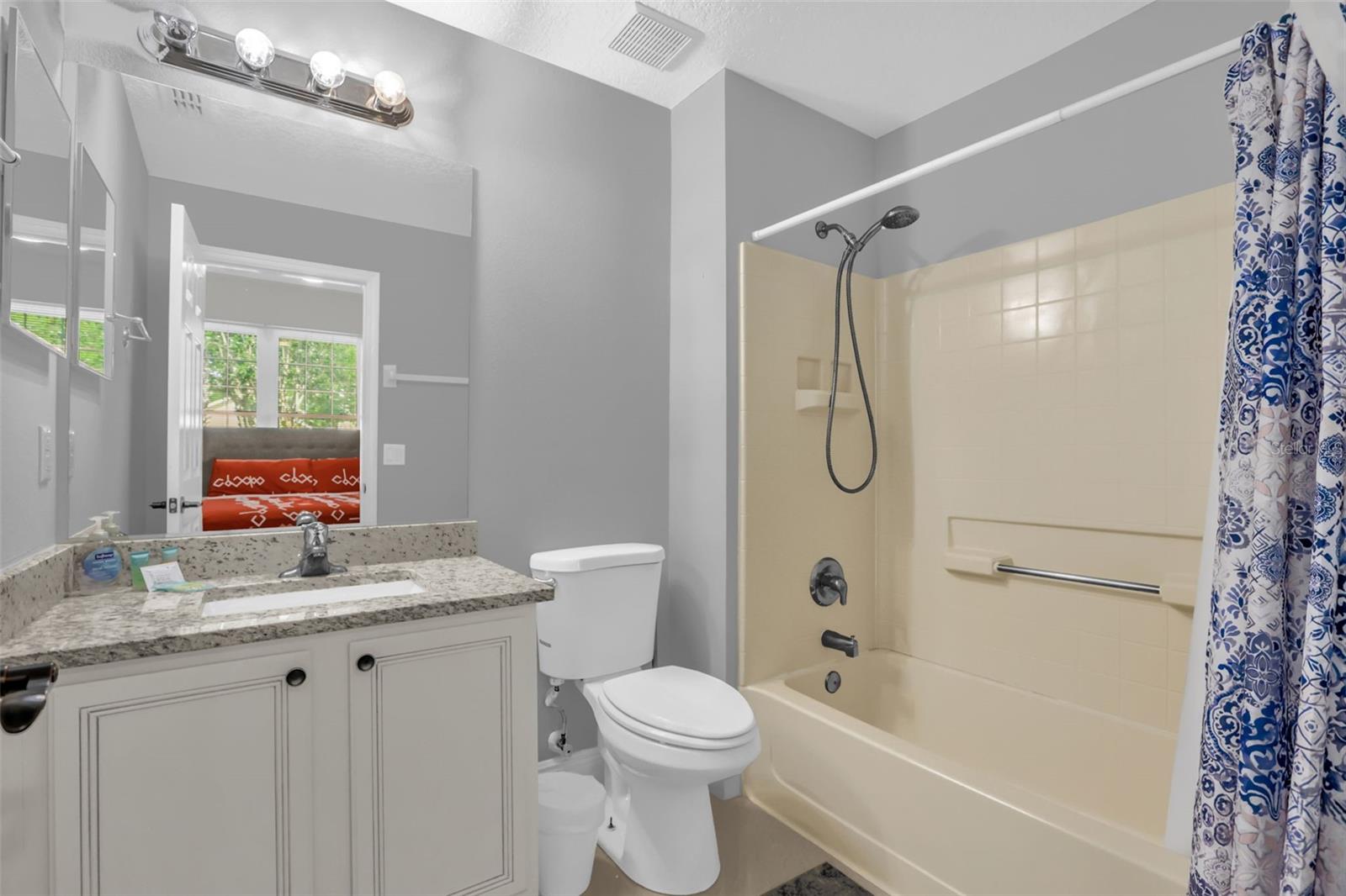 156 BAREFOOT BEACH WAY, KISSIMMEE, FL, 34746