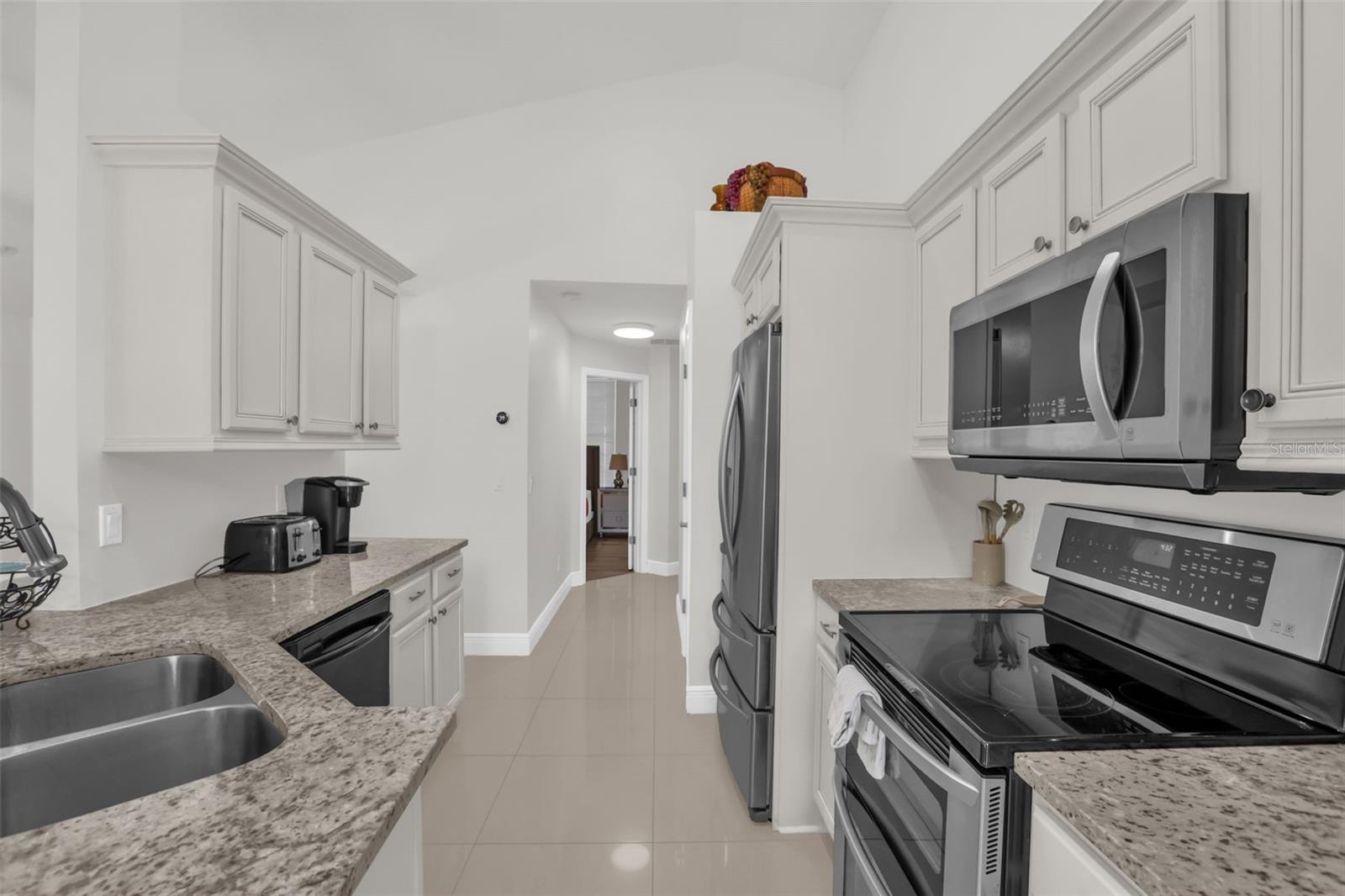 156 BAREFOOT BEACH WAY, KISSIMMEE, FL, 34746