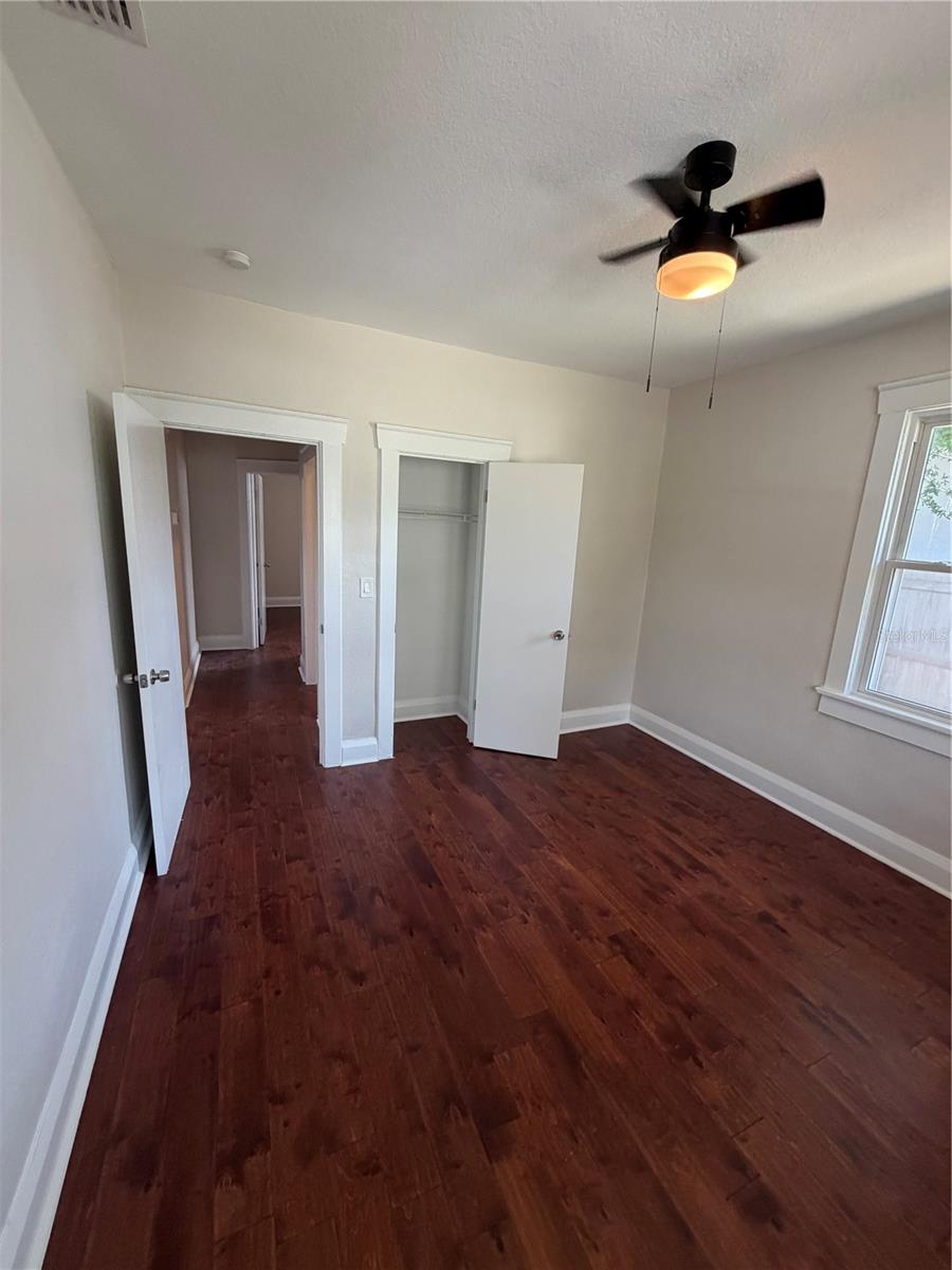 919 W PLYMOUTH ST, TAMPA, FL, 33603