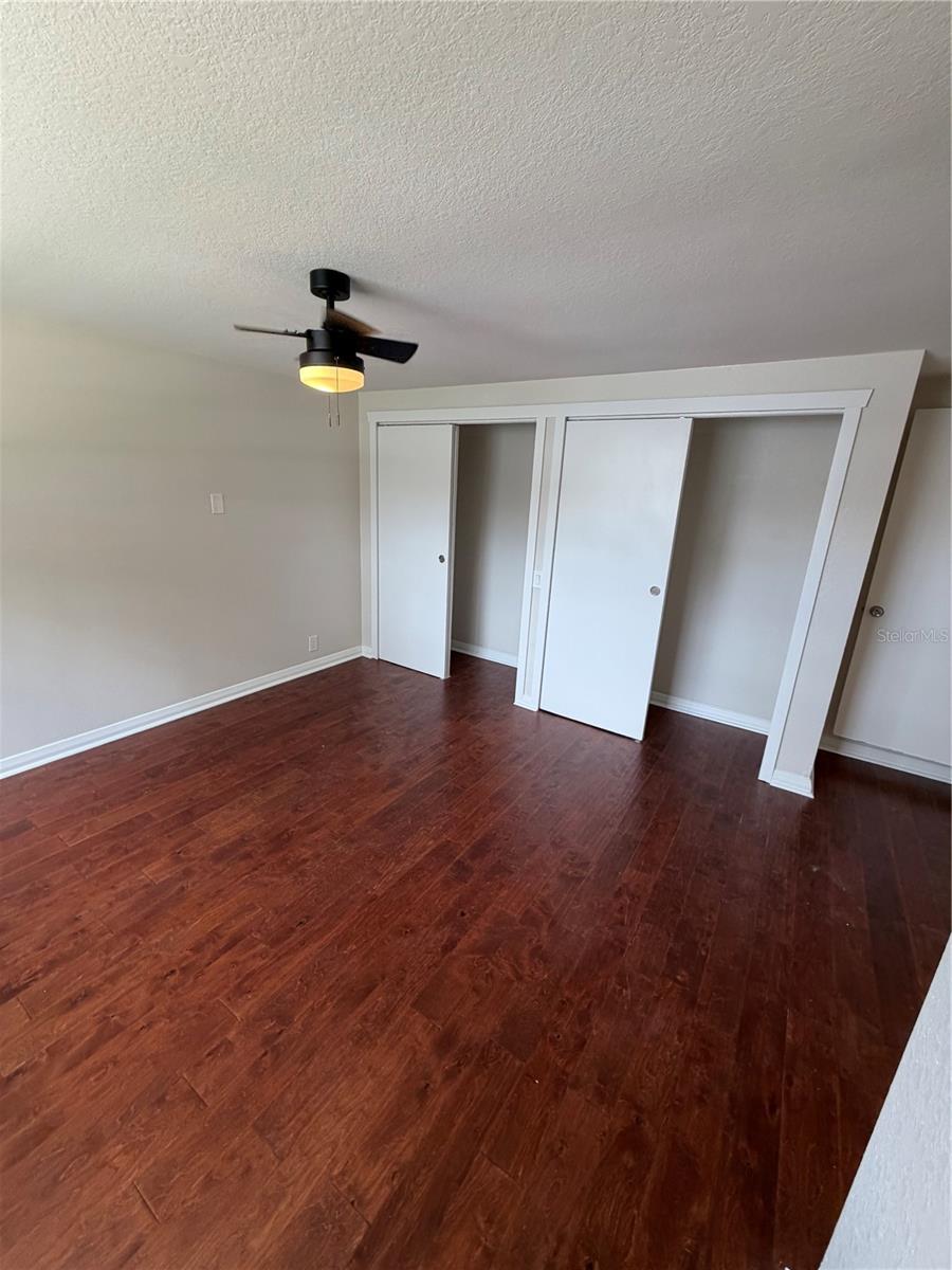 919 W PLYMOUTH ST, TAMPA, FL, 33603