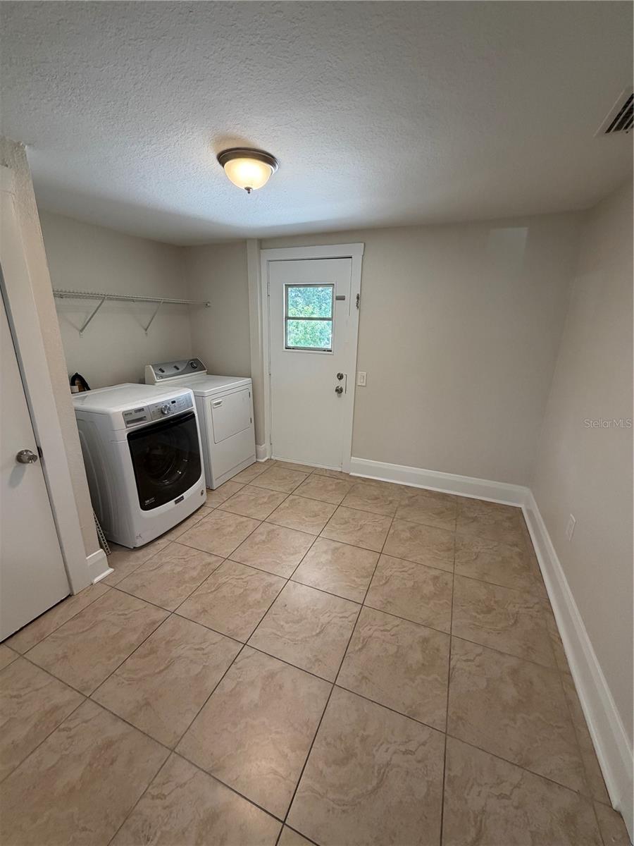 919 W PLYMOUTH ST, TAMPA, FL, 33603