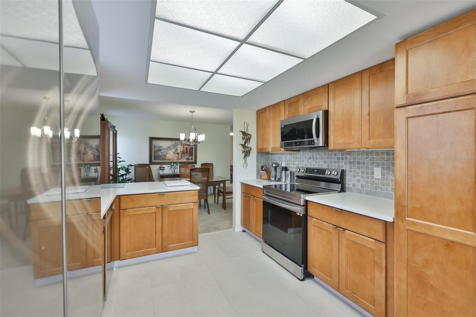 2417 LANCASTER DR, SUN CITY CENTER, FL, 33573
