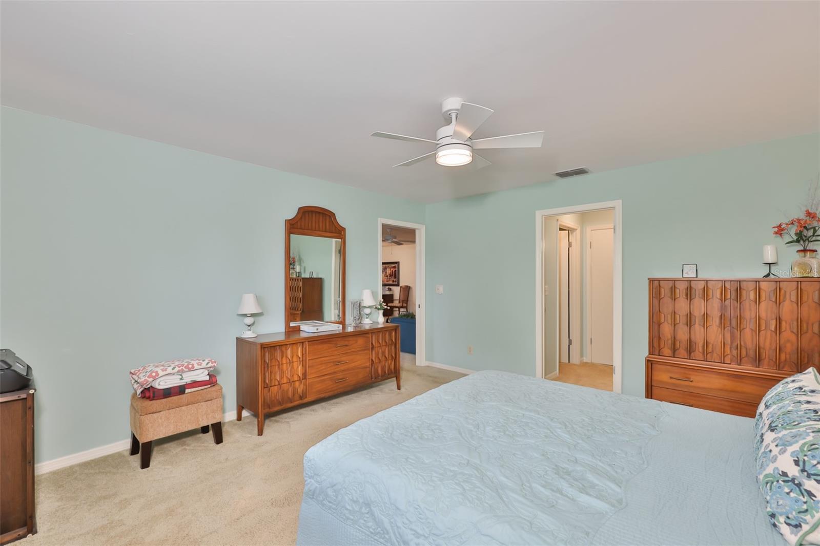 2417 LANCASTER DR, SUN CITY CENTER, FL, 33573