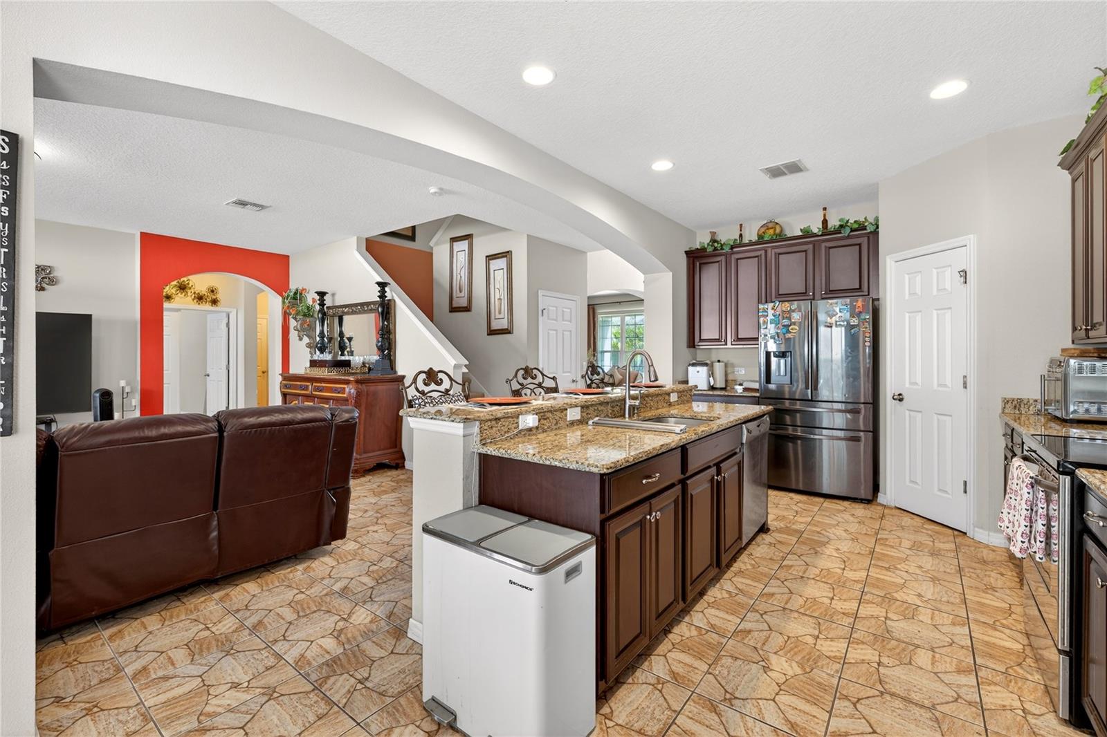 882 COUNTS CREST CIRCLE, APOPKA, FL, 32712