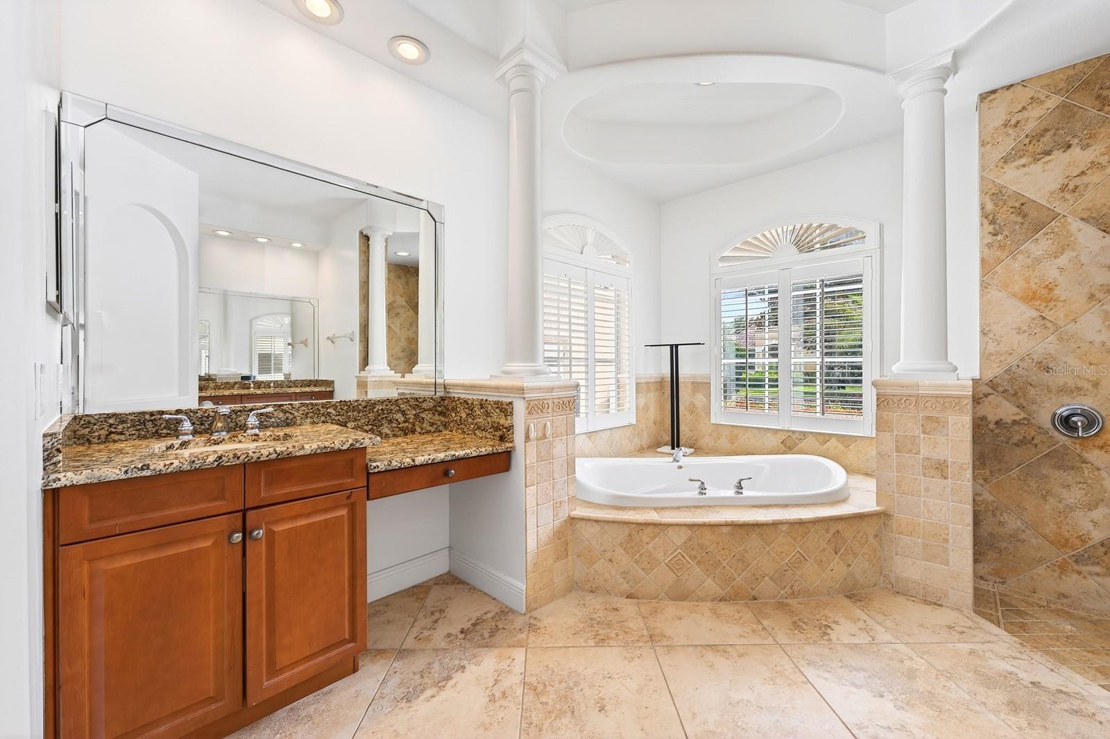 2240 CALLAWAY CT, DAVENPORT, FL, 33837