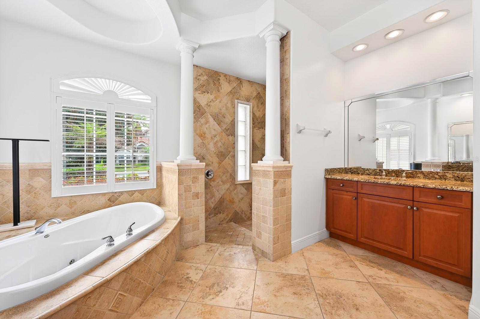 2240 CALLAWAY CT, DAVENPORT, FL, 33837