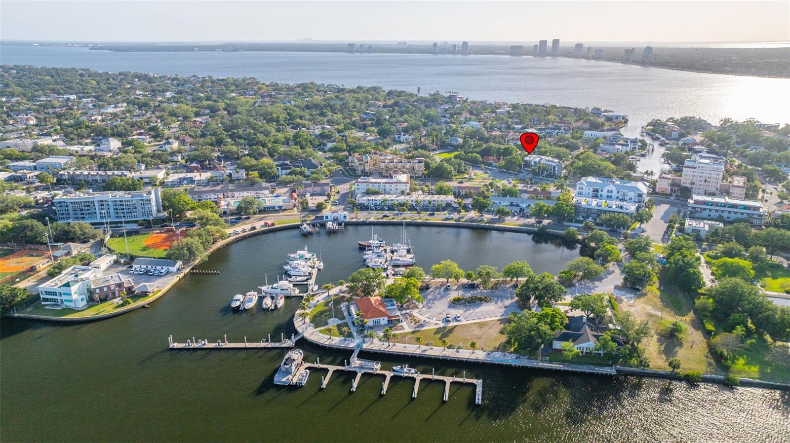 98 W DAVIS BLVD, TAMPA, FL, 33606