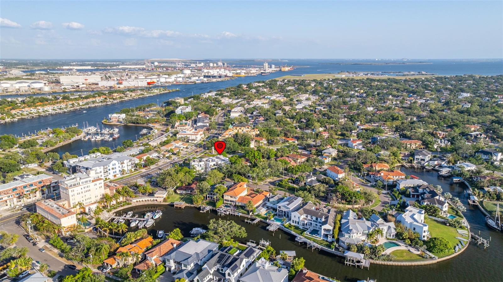 98 W DAVIS BLVD, TAMPA, FL, 33606