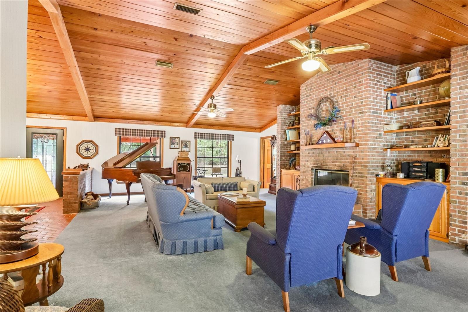2685 CR 564, BUSHNELL, FL, 33513