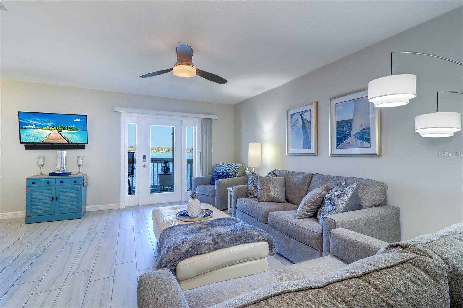 225 POMPANO DR SE #C, ST PETERSBURG, FL, 33705